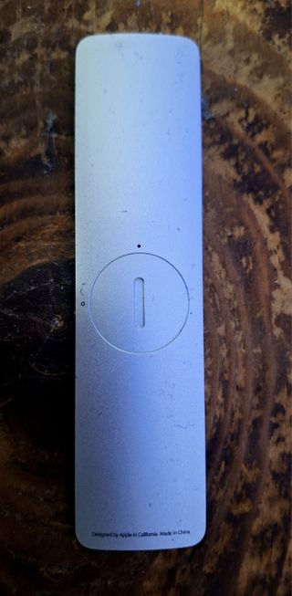 Mando Apple Tv+cargador(sin cable)