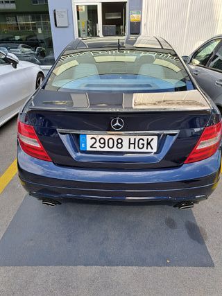 Mercedes  350coupe AMG  2011