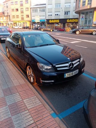 Mercedes  350coupe AMG  2011