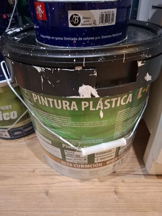 Pinturas varios colores -  Valón, Macy