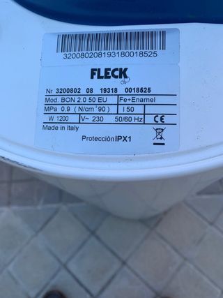 Termotanque eléctrico Fleck 50L