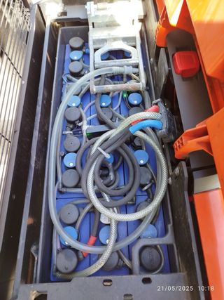 Apilador Toyota 2000kg 2100mm