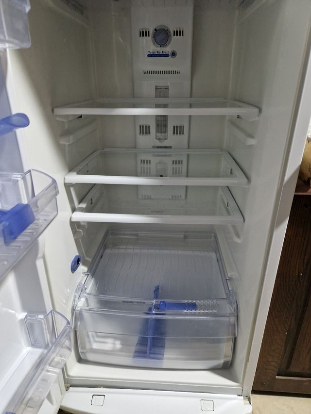 Frigorífico Whirlpool No Frost AAA