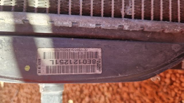 Radiador Audi A4 - 8E0121251L