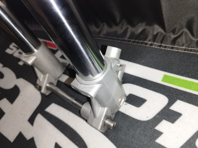 Horquilla Marzocchi Invertida