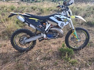 Husqvarna TE 300 2T  2015