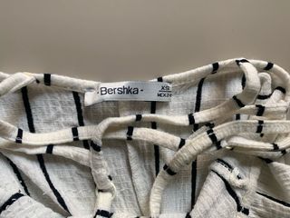 Mono rayas Bershka XS blanco-negro