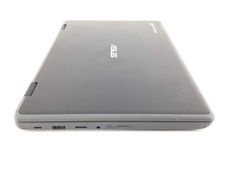 pc portatil asus cr1100