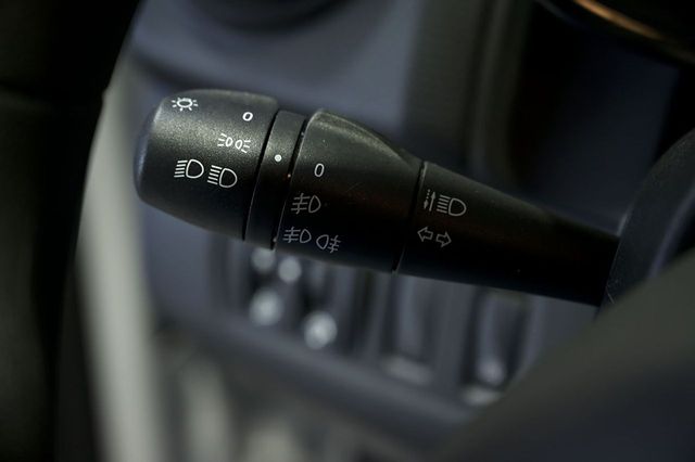 Renault Clio   Business dCi 55kW 75CV 18