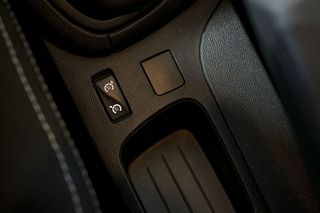Renault Clio   Business dCi 55kW 75CV 18 