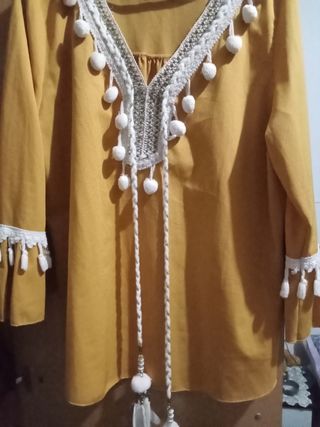 Blusa Amarilla Elegante