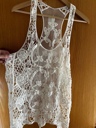 Camiseta blanca crochet ibicenca