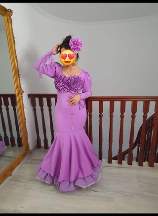 Traje de gitana morado