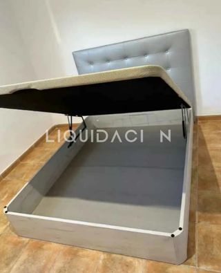 Canapé canapé canapé canapé