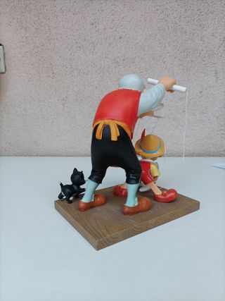 Pinocchio, Geppetto e Figaro (statue, ENESCO)