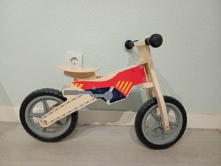 Bicicleta madera Montessori 2-4 años