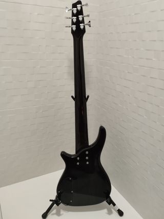 Bajo eléctrico Harley Benton 6 cuerdas
