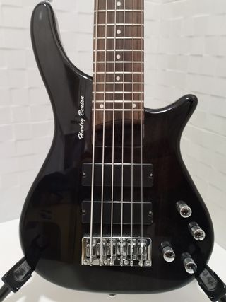 Bajo eléctrico Harley Benton 6 cuerdas