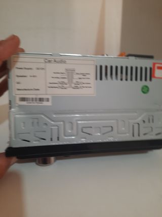 Autoradio USB/FM ATTENDO