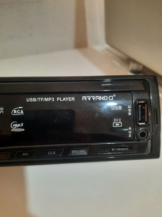 Autoradio USB/FM ATTENDO