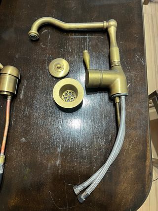 Grifos de bronce se vende escucho ofertas