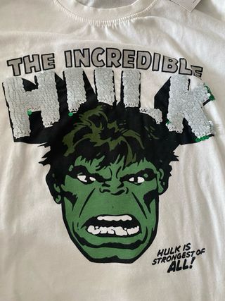 Camiseta Zara Hulk nueva t.10- Manga Larga lenteju