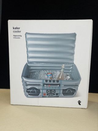 Koler Cooler Gonfiabile a Forma di Radio anni '80