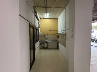 ALQUILER DE lOCAL COMERCIAL EN CARDEDEU