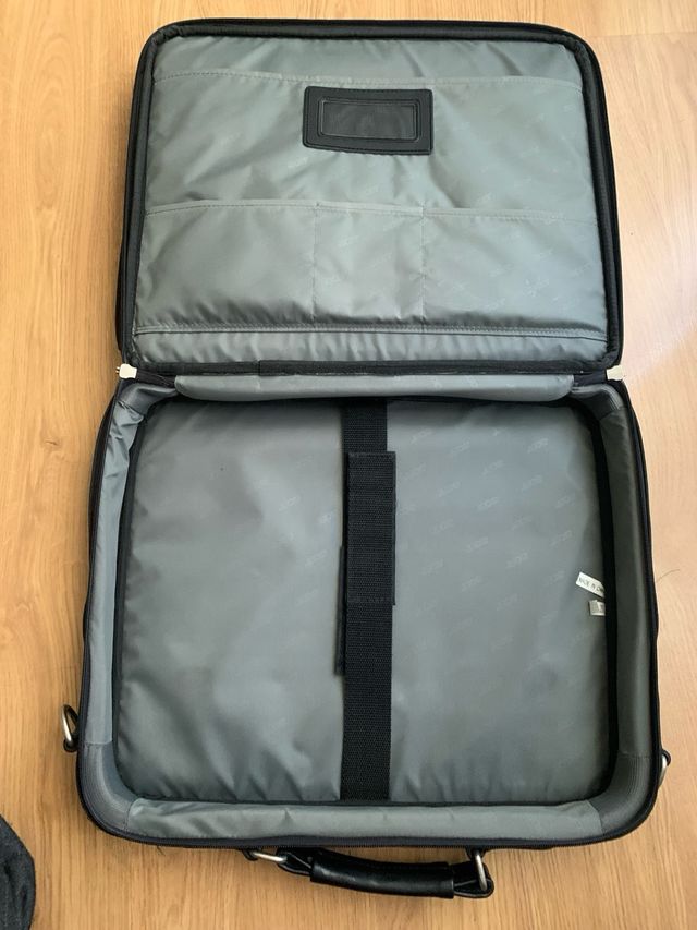 Maletín Acer portátil - Negro