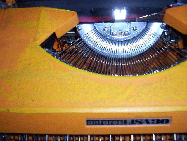 MACCHINA DA SCRIVERE ANTARES LISA 30 FUNZIONANTE