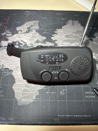 Radio Solar Manivela - Emergencia