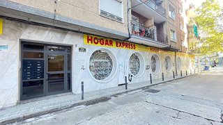 Local comercial en venta en Ca n'Aurell en Terrassa