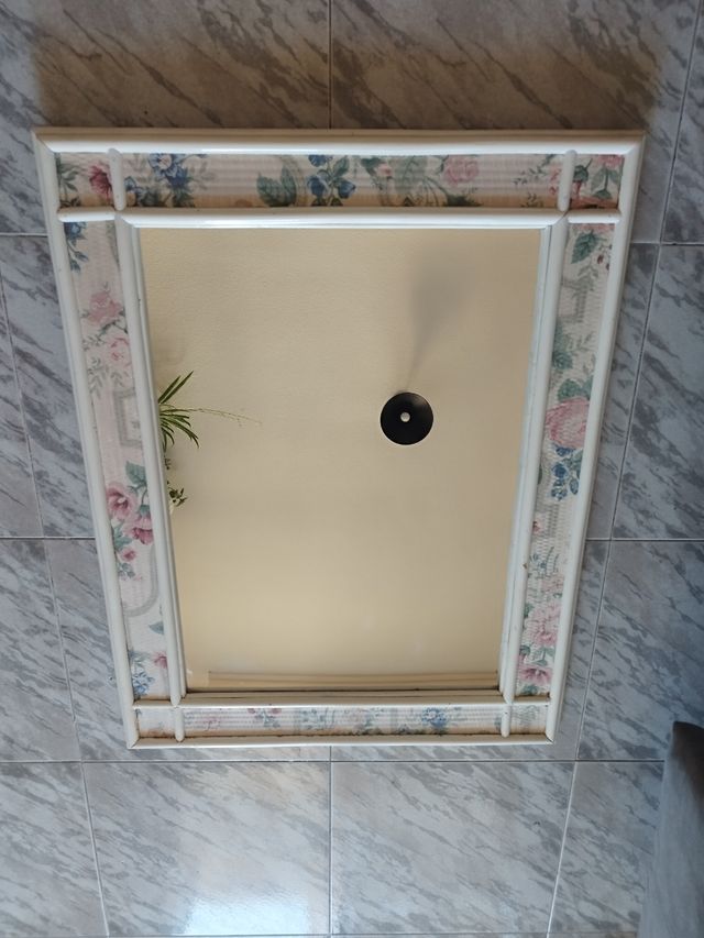 Espejo vintage con flores - Blanco/Rosa