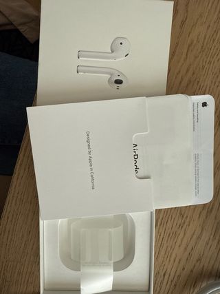 caja airpods( solo caja)