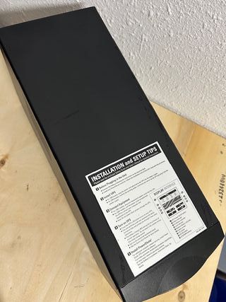 UPS / SAI APC SMT1500i *SIN BATERIAS*
