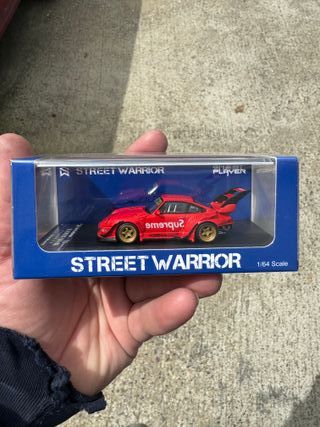 Street Warrior Porsche Supreme 