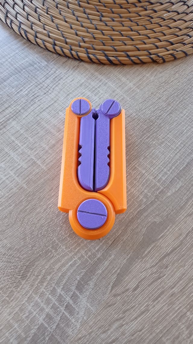 Percha plegable de viaje