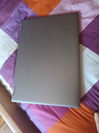 Lenovo Yoga 520 - Portátil Gris
