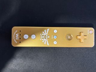 Wii mando dorado Zelda + funda