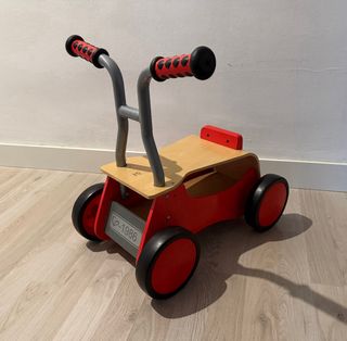 Correpasillos Hape de madera