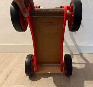 Correpasillos Hape de madera