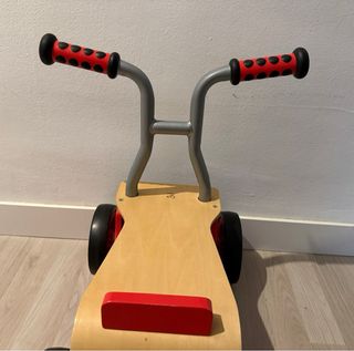 Correpasillos Hape de madera