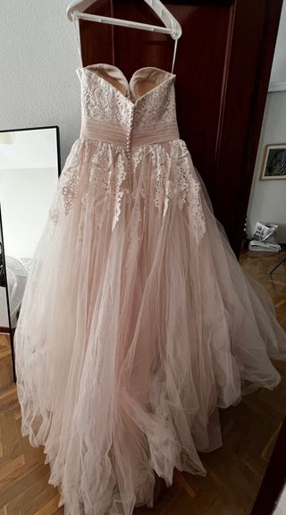 Vestido novia rosa Aire Barcelona