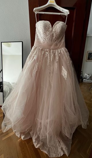 Vestido novia rosa Aire Barcelona