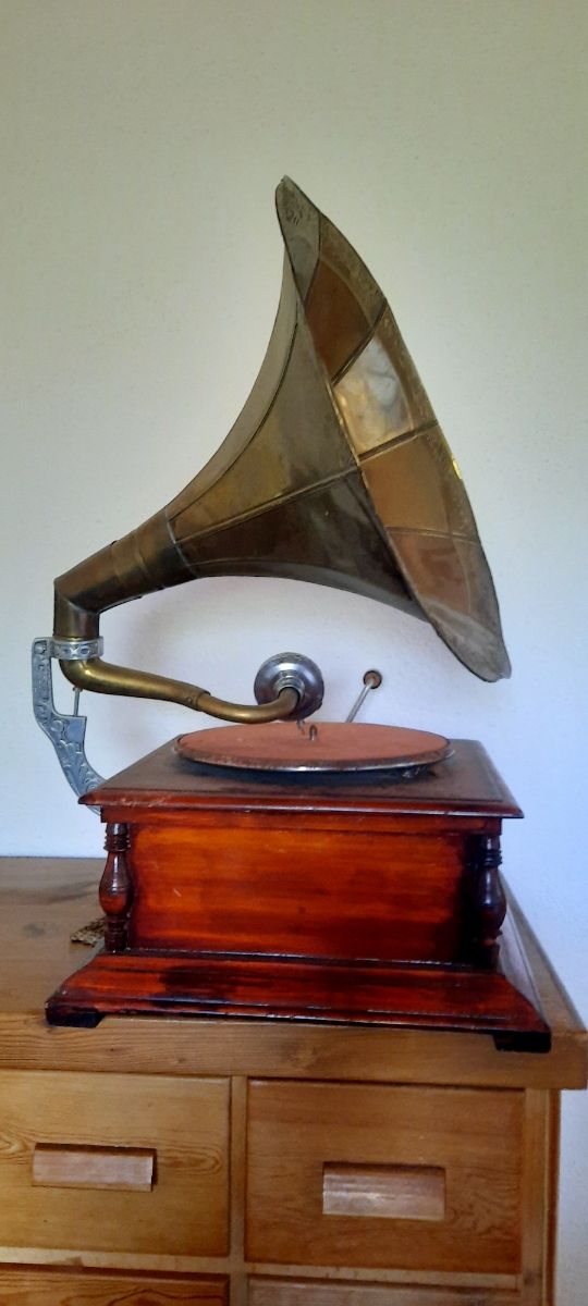 Vecchio grammofono