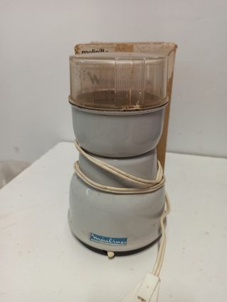 Yogurtera Kelner + Molinillo Moulinex