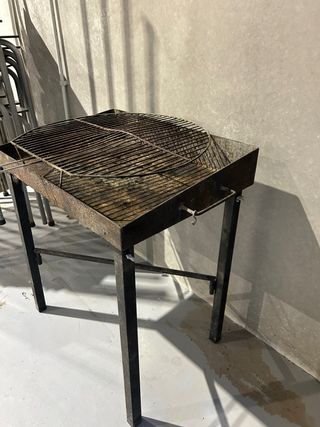 Barbecue artigianale in ferro