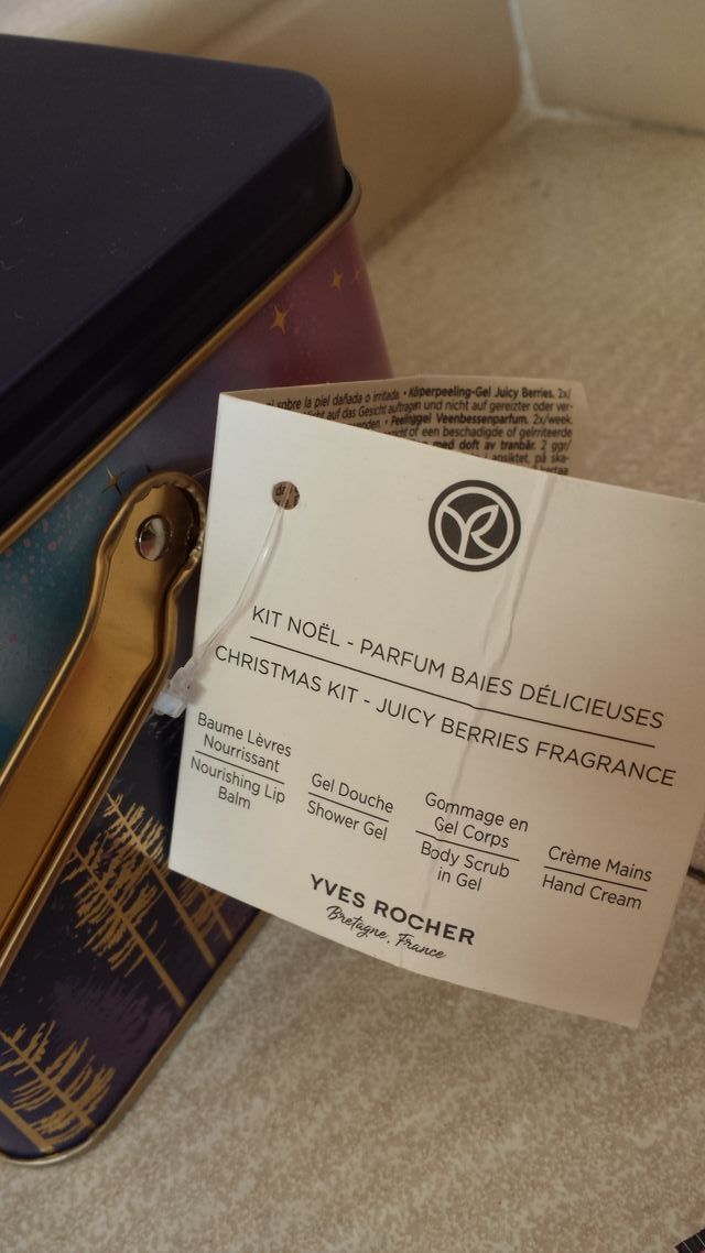 NUEVO cofre Yves Rocher frambuesa 4 cremas!