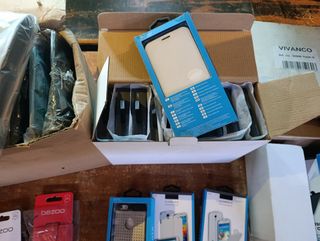 Lote Fundas móviles y tablets - Varias marcas
