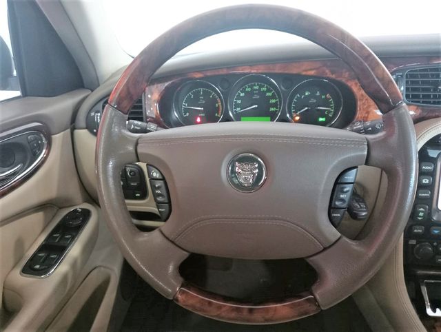 JAGUAR XJ 6 D 2.7D / 270CV Automático / 2006